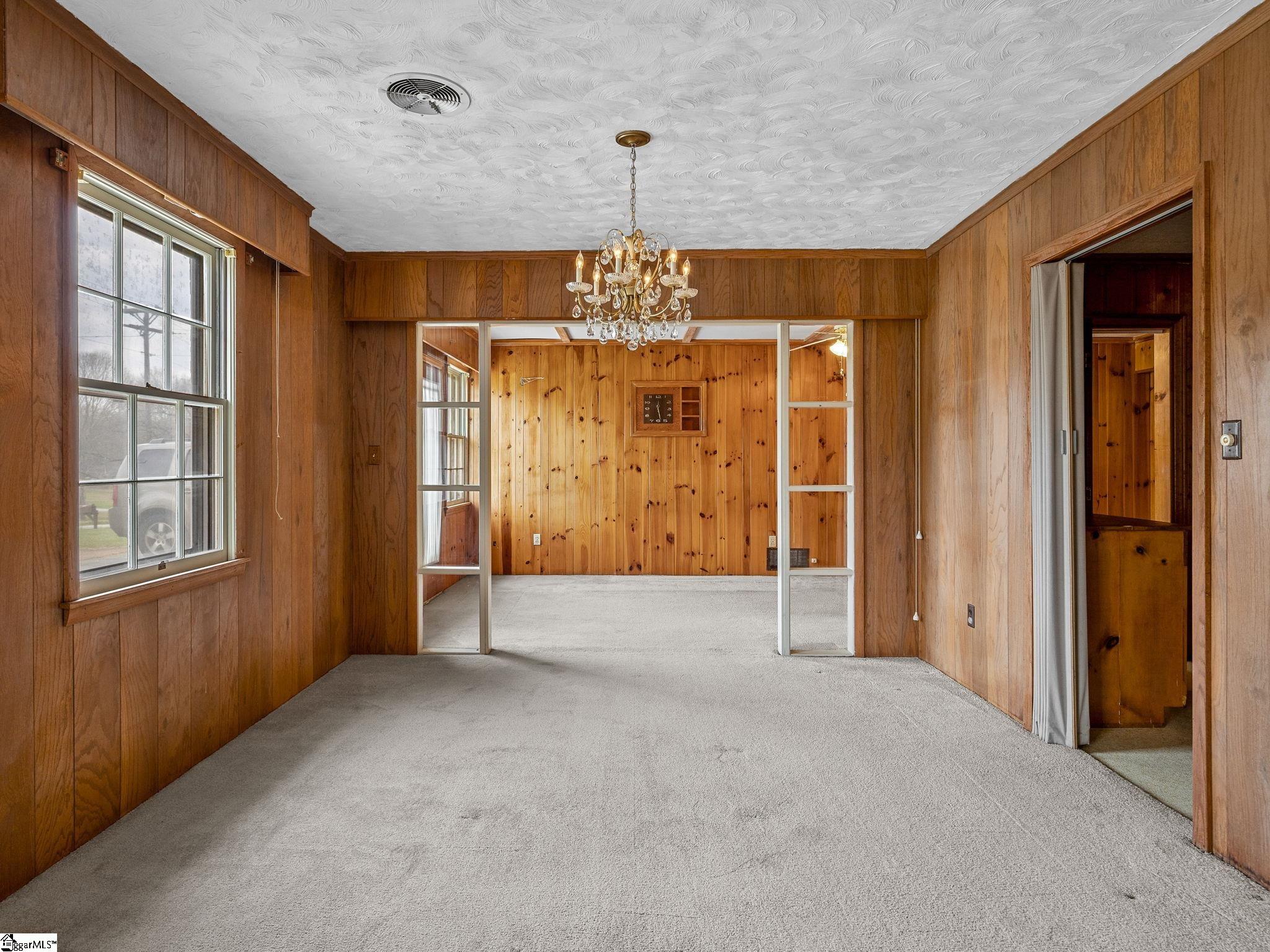 3851 Maid Marion Lane