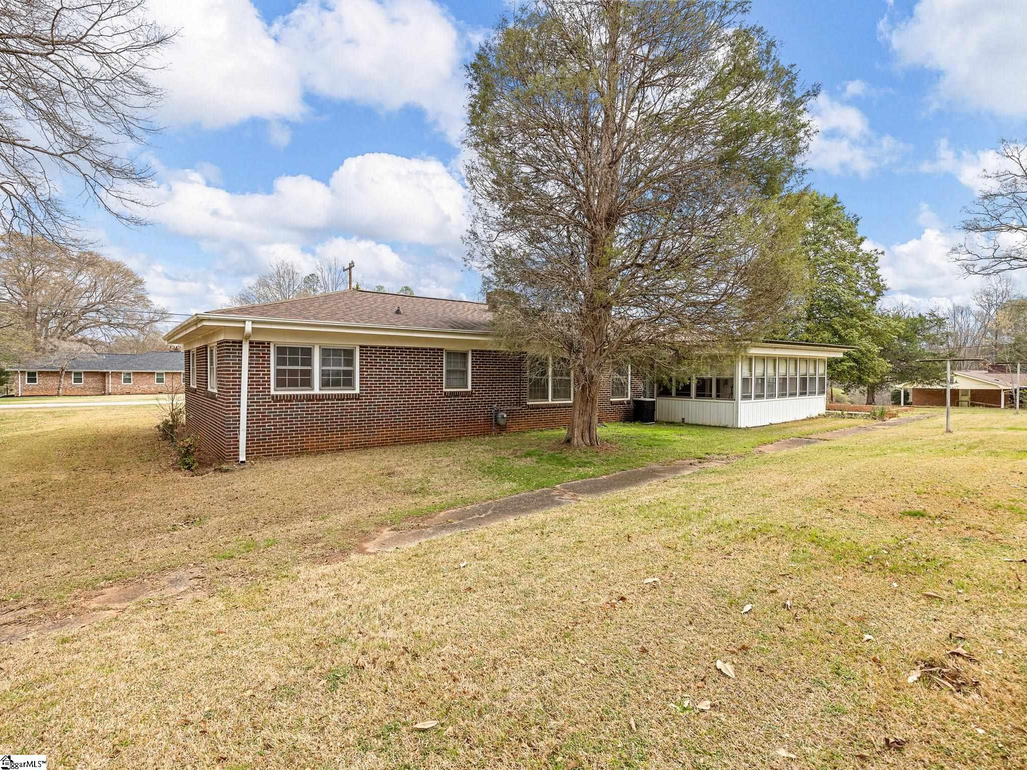 3851 Maid Marion Lane