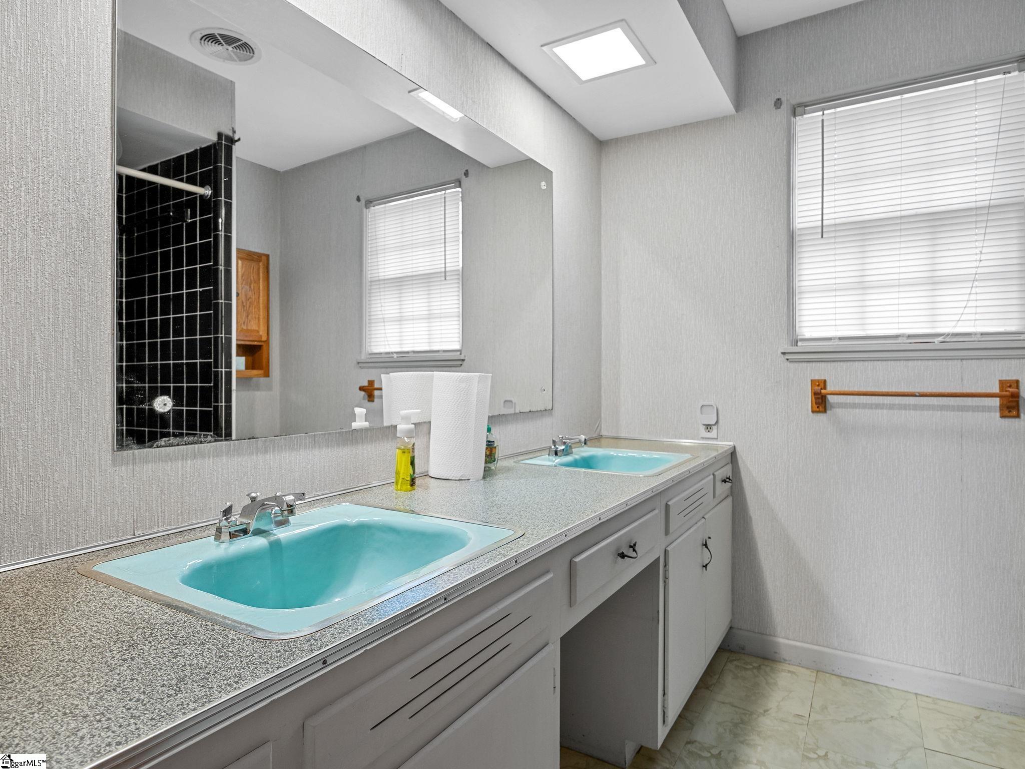 3851 Maid Marion Lane