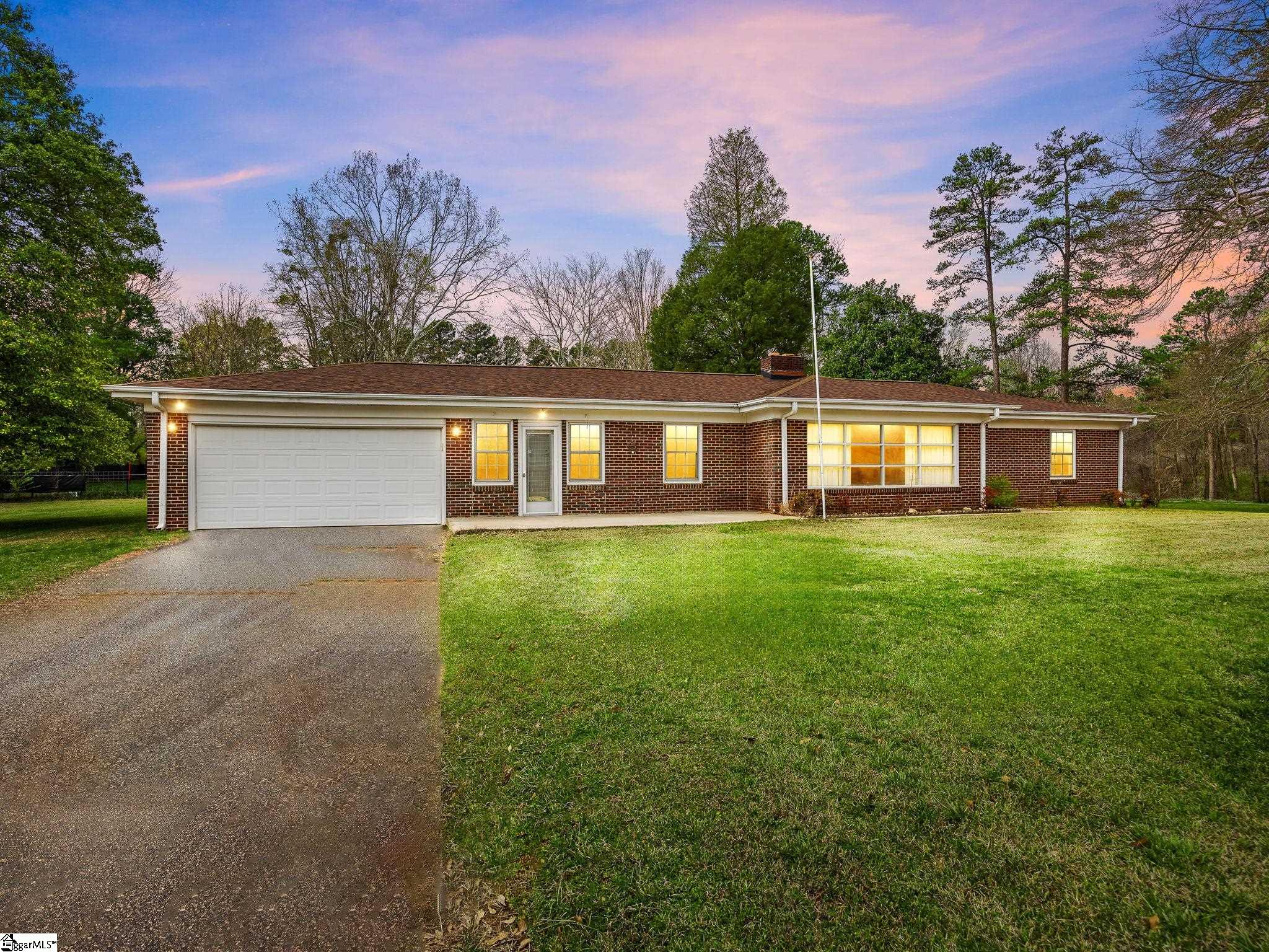 3851 Maid Marion Lane