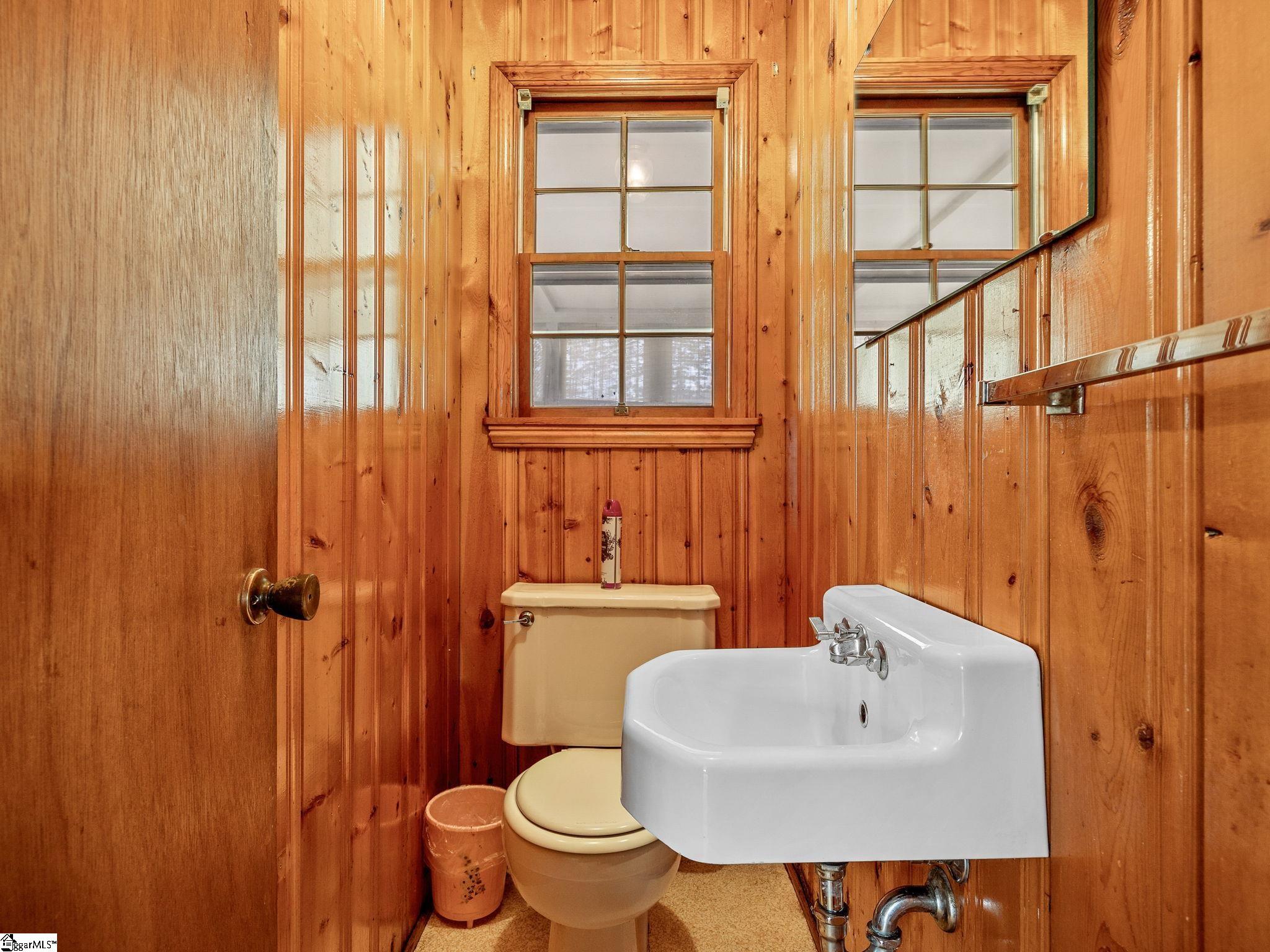 3851 Maid Marion Lane