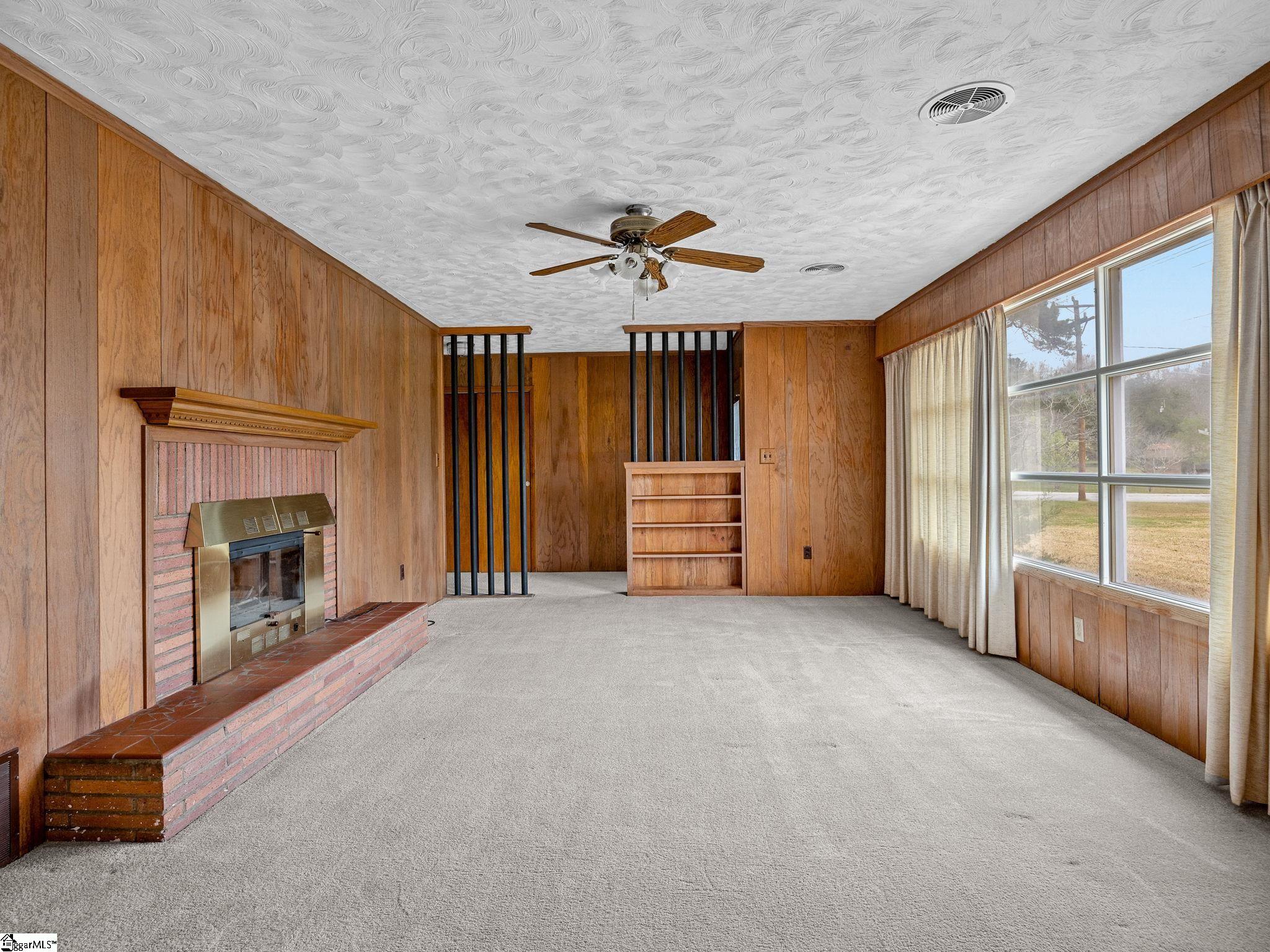 3851 Maid Marion Lane