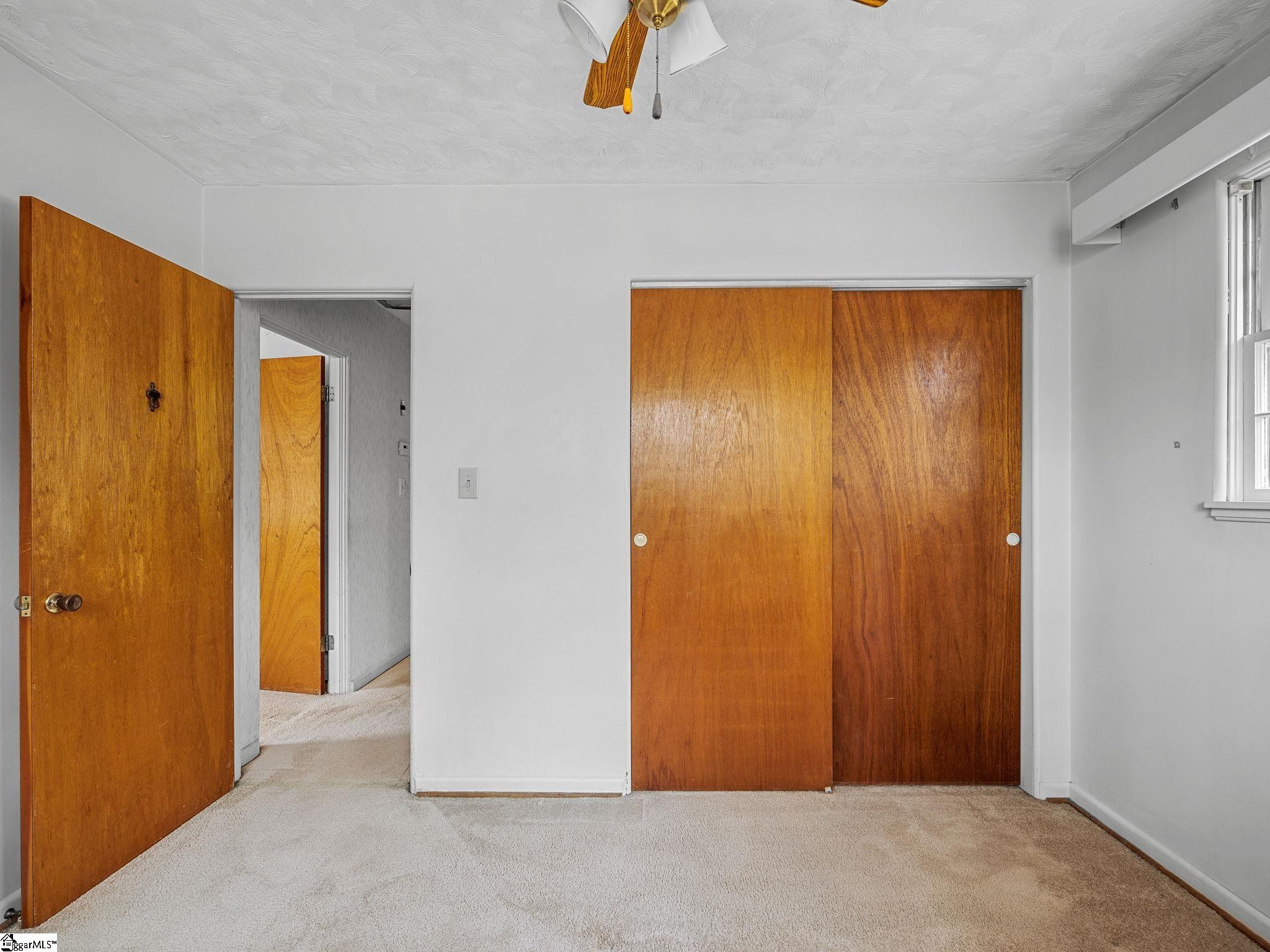 3851 Maid Marion Lane