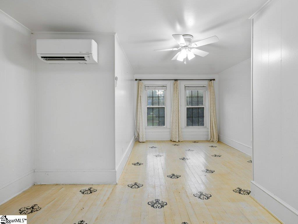 400 W Arlington Avenue