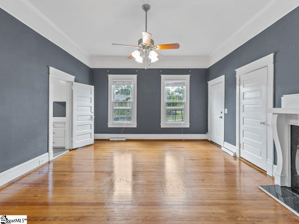 400 W Arlington Avenue