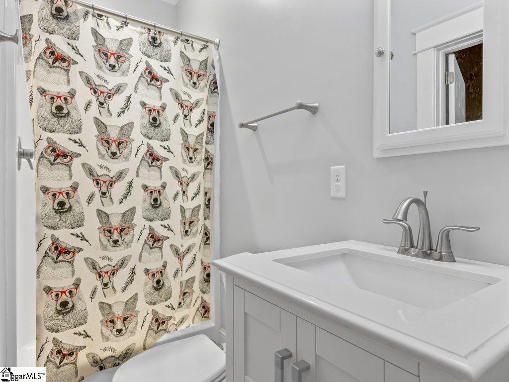 400 W Arlington Avenue