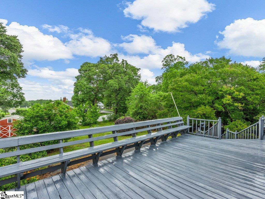 400 W Arlington Avenue