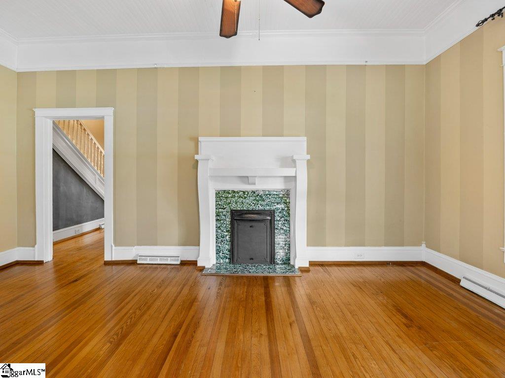 400 W Arlington Avenue