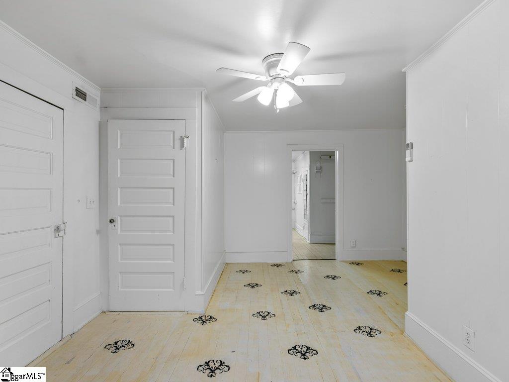 400 W Arlington Avenue