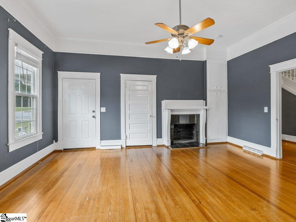 400 W Arlington Avenue