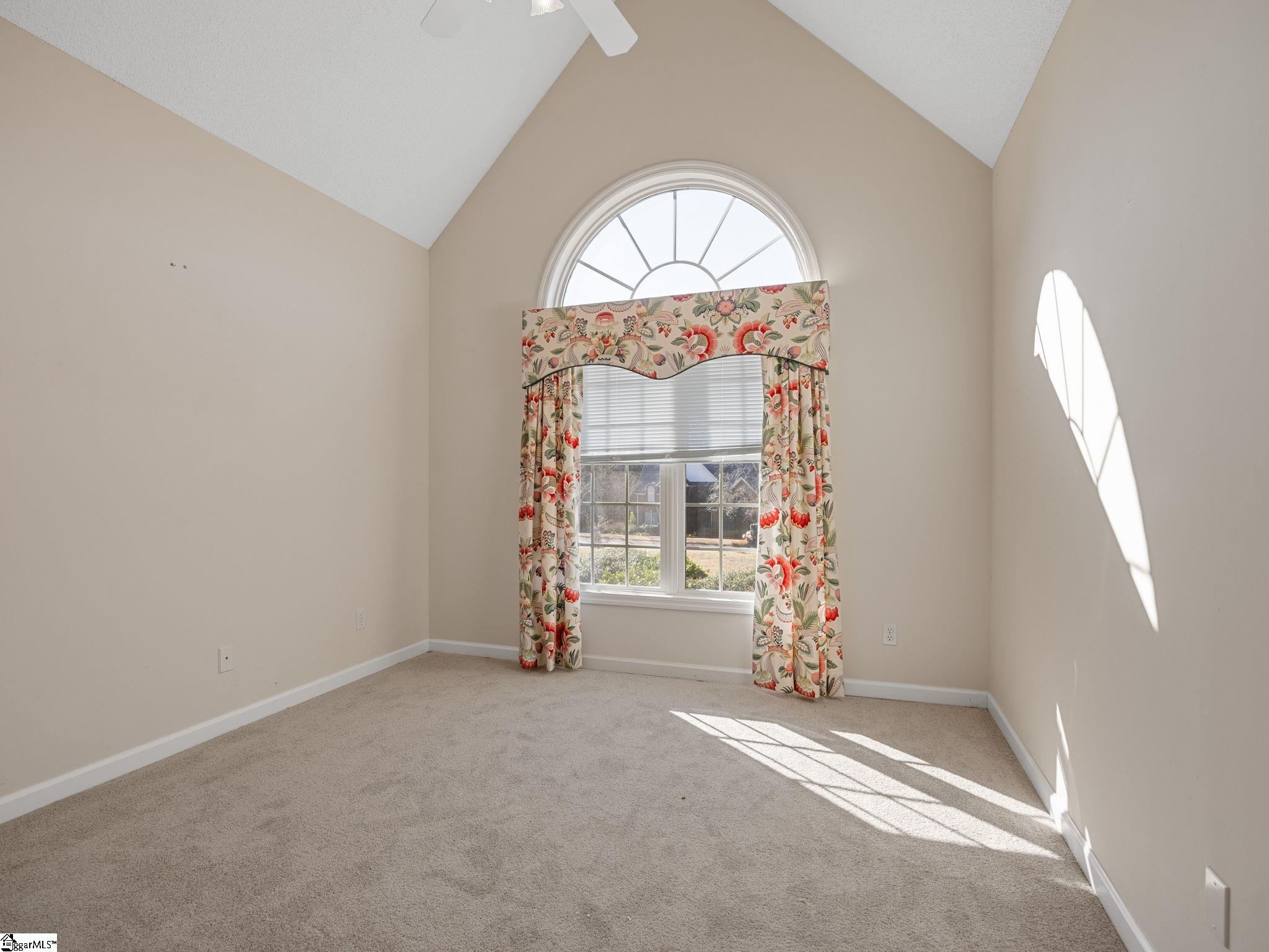 624 Gramercy Boulevard