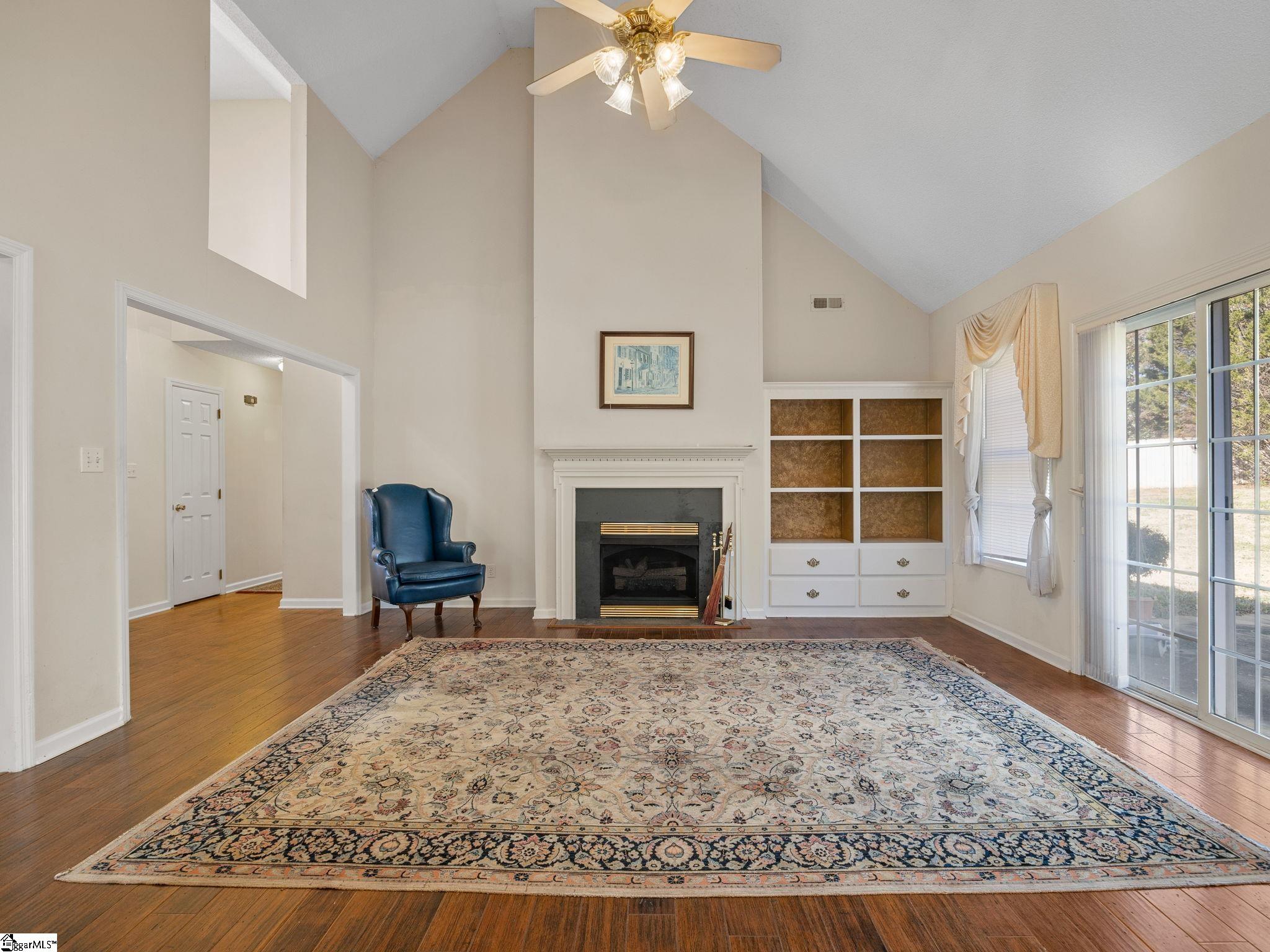 624 Gramercy Boulevard