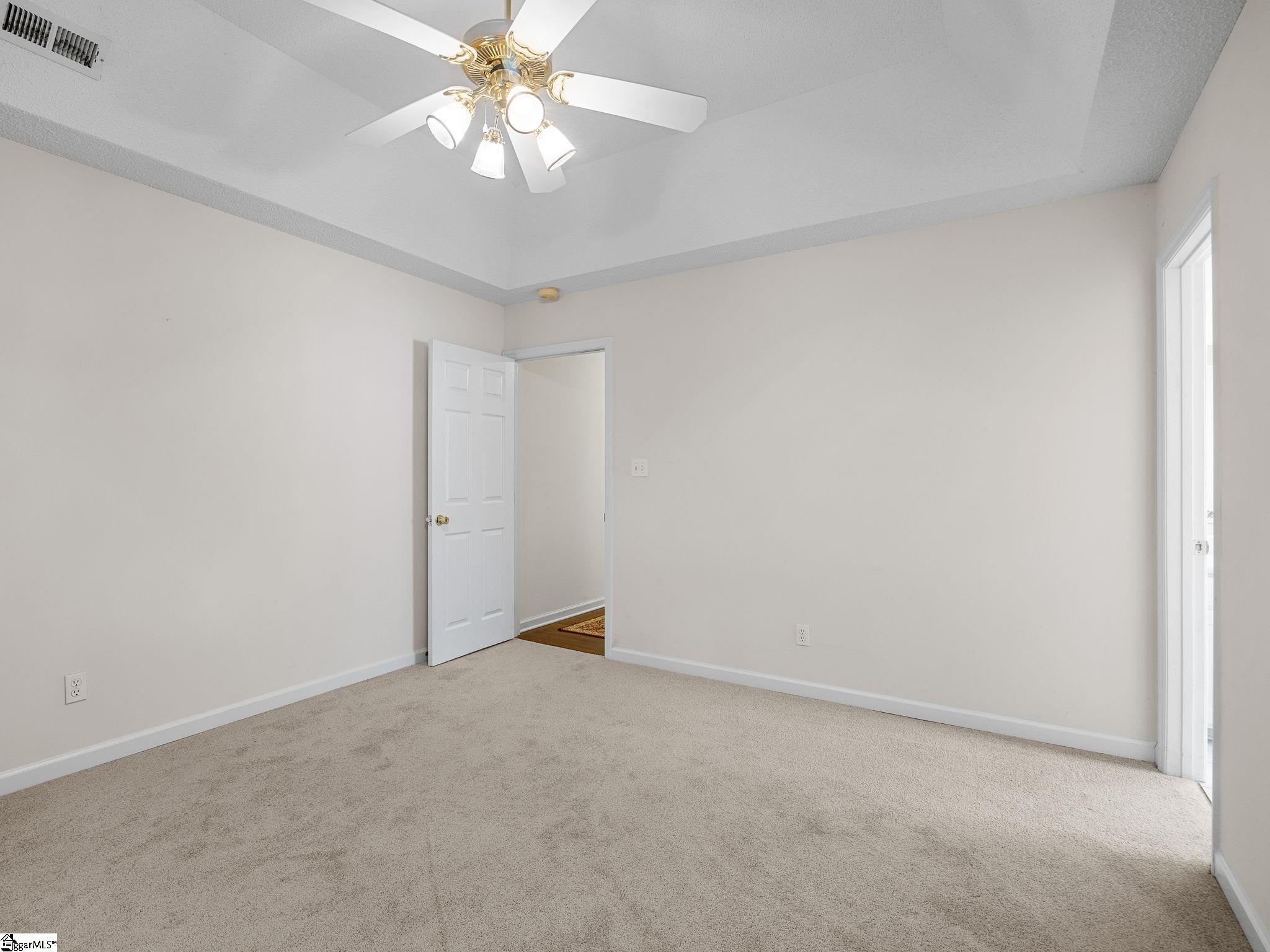 624 Gramercy Boulevard