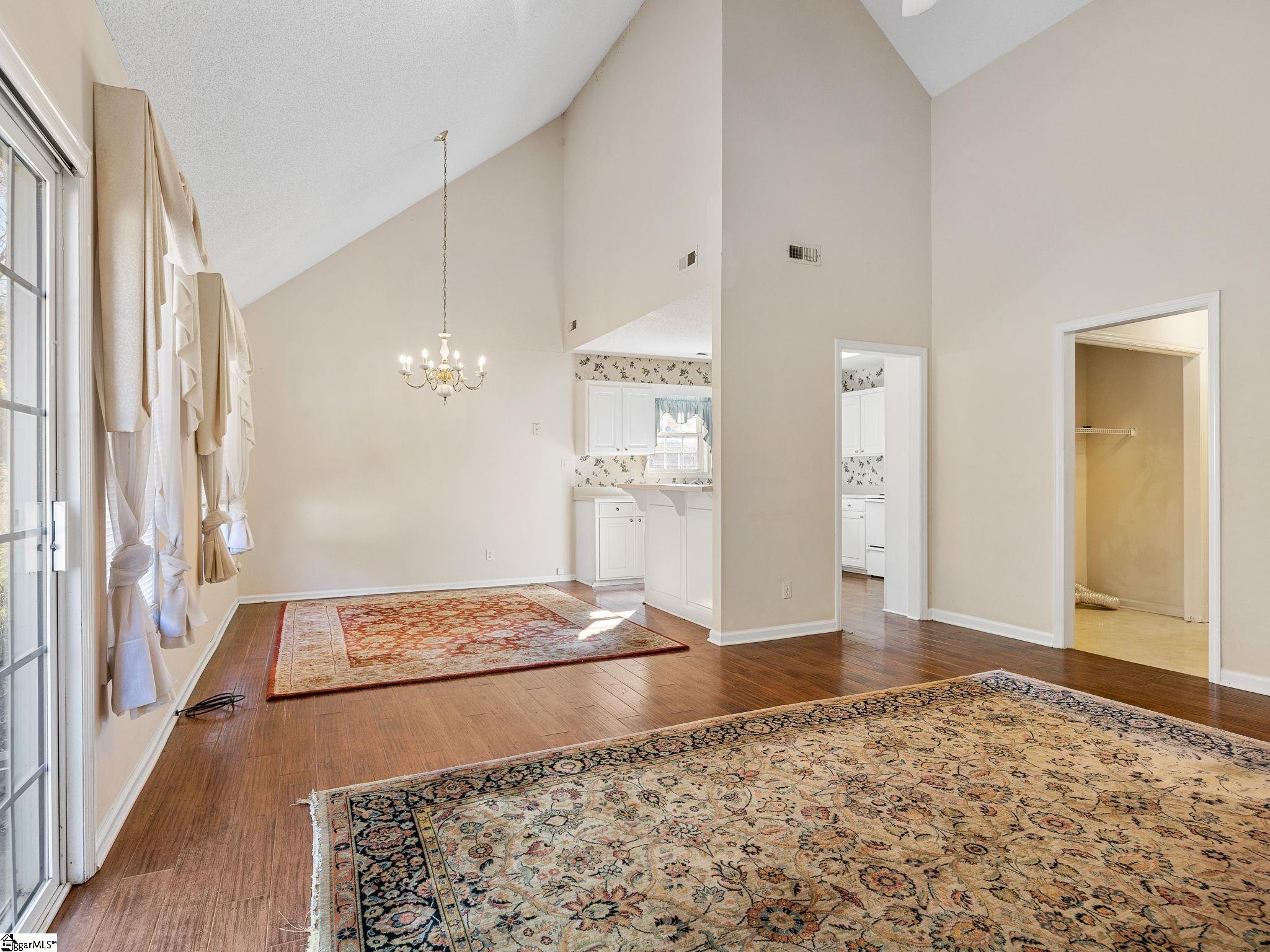 624 Gramercy Boulevard