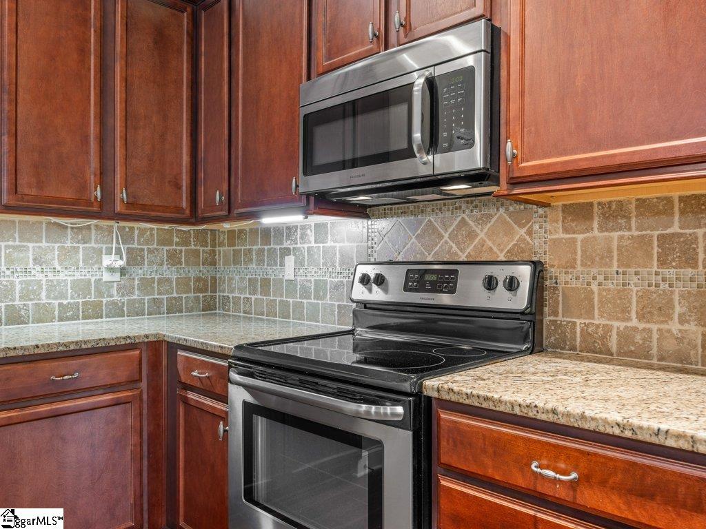 204 Harvest Wood Lane