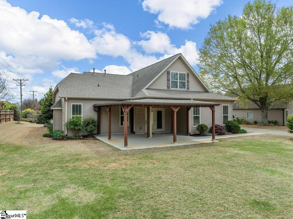 204 Harvest Wood Lane