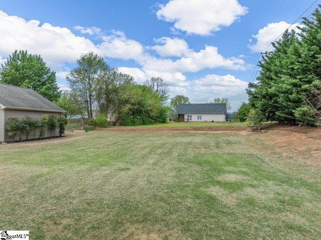 204 Harvest Wood Lane