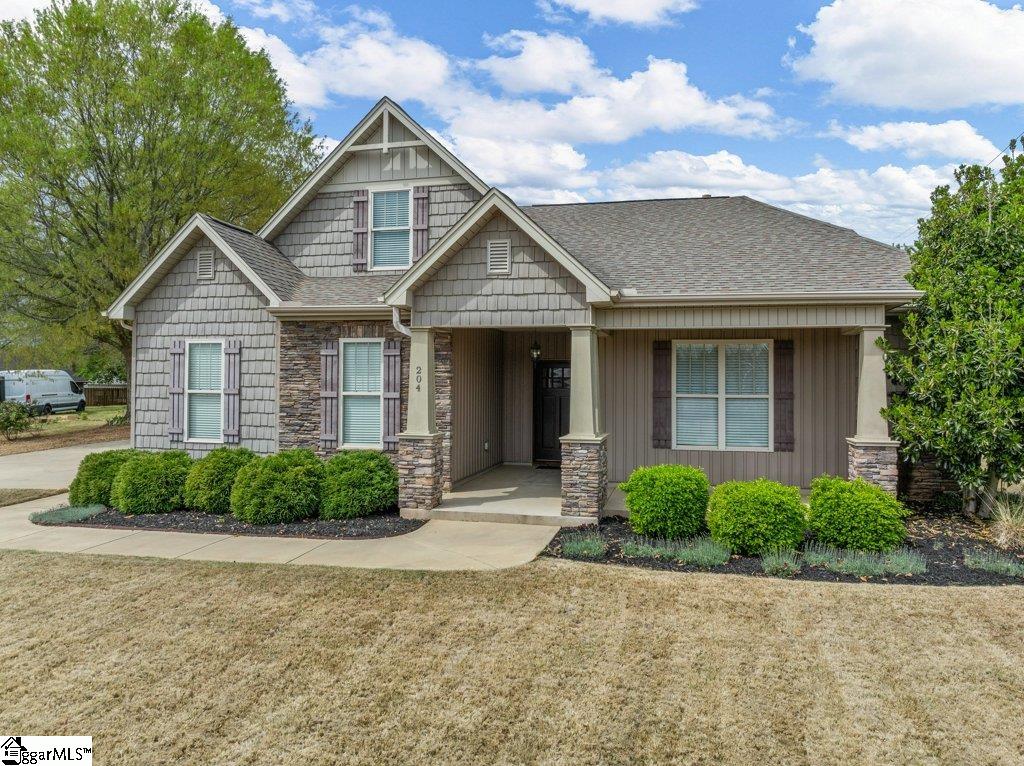 204 Harvest Wood Lane