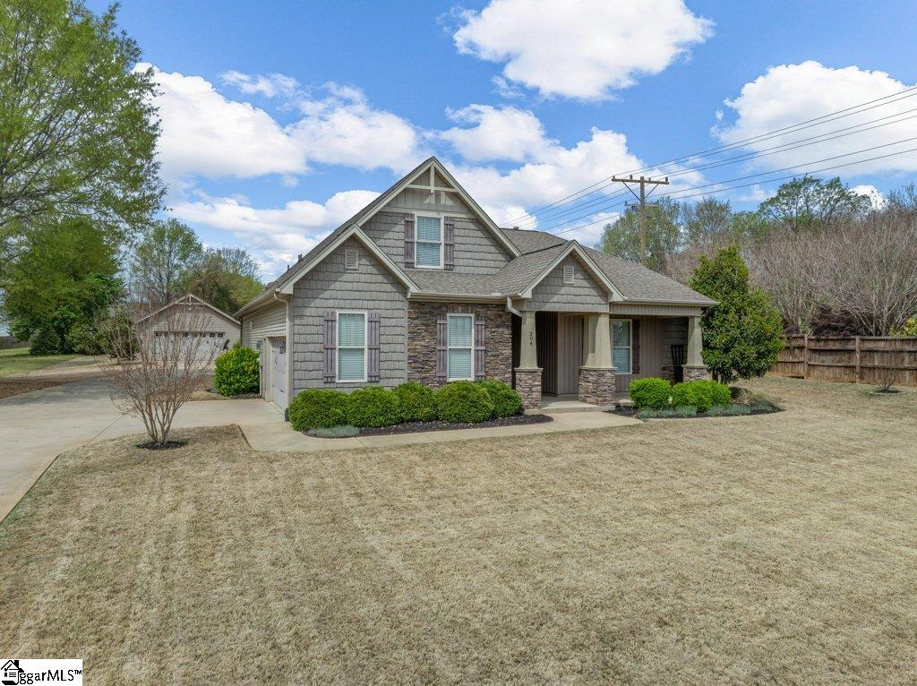 204 Harvest Wood Lane