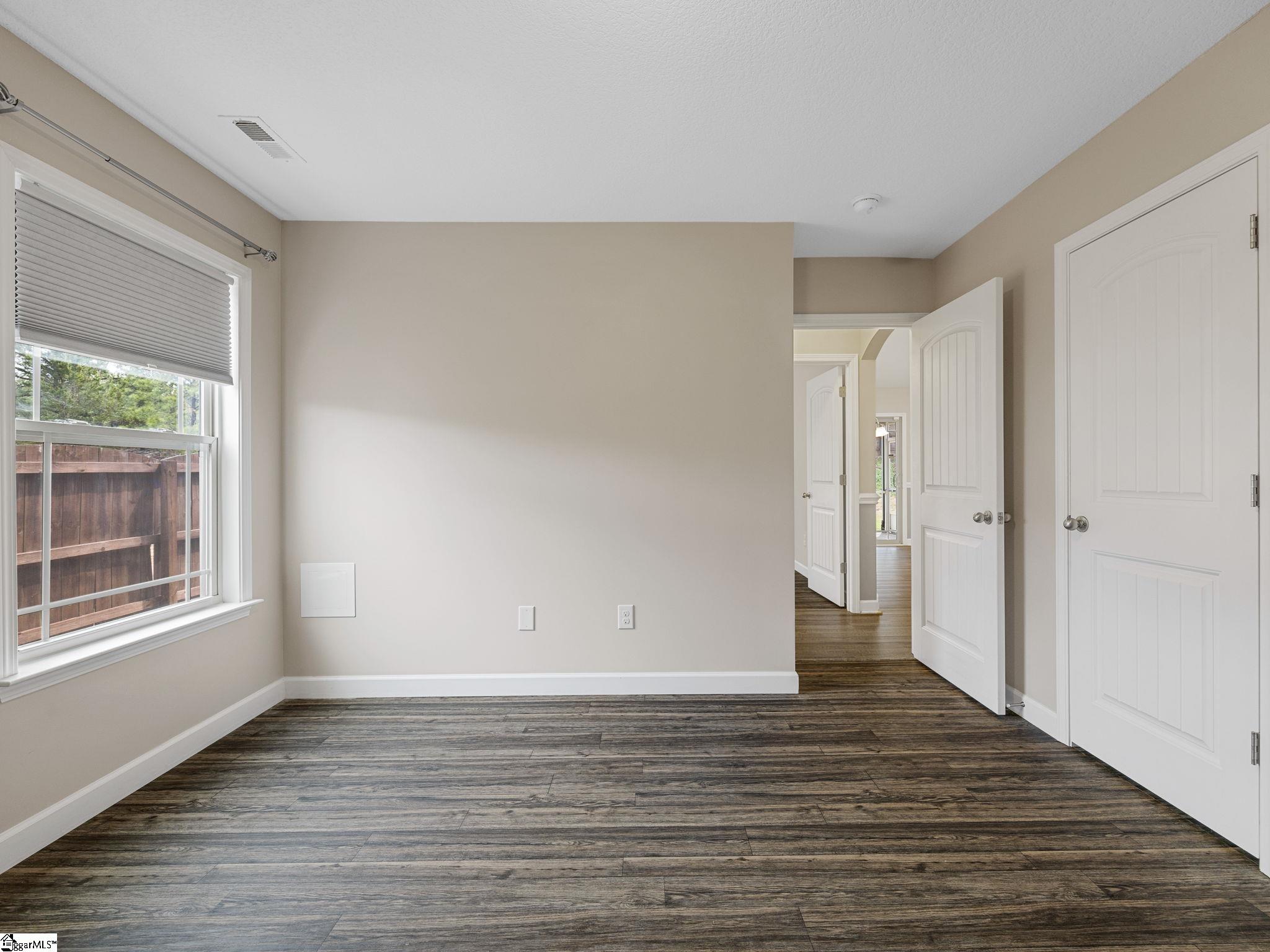 325 N Timm Creek Avenue