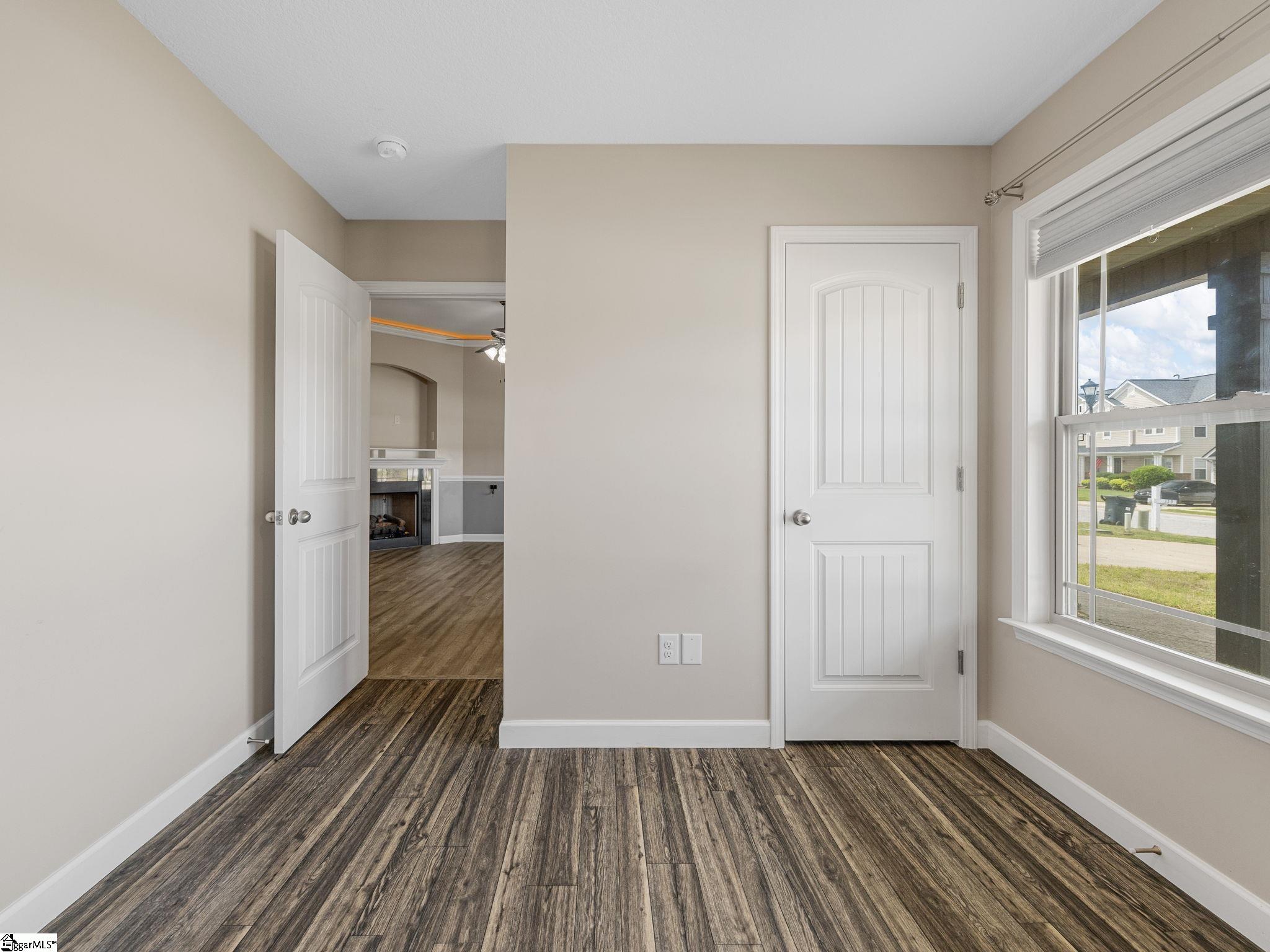 325 N Timm Creek Avenue