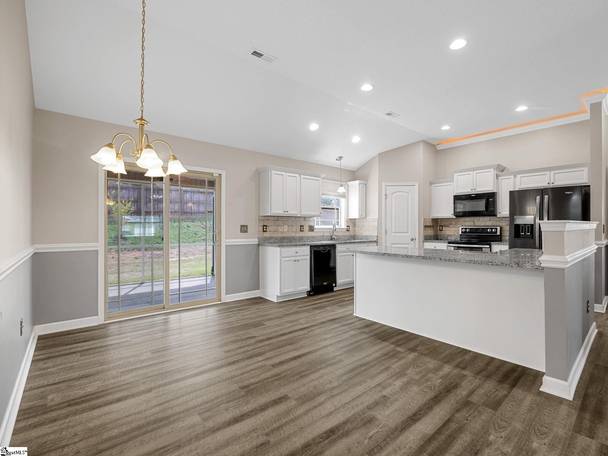 325 N Timm Creek Avenue