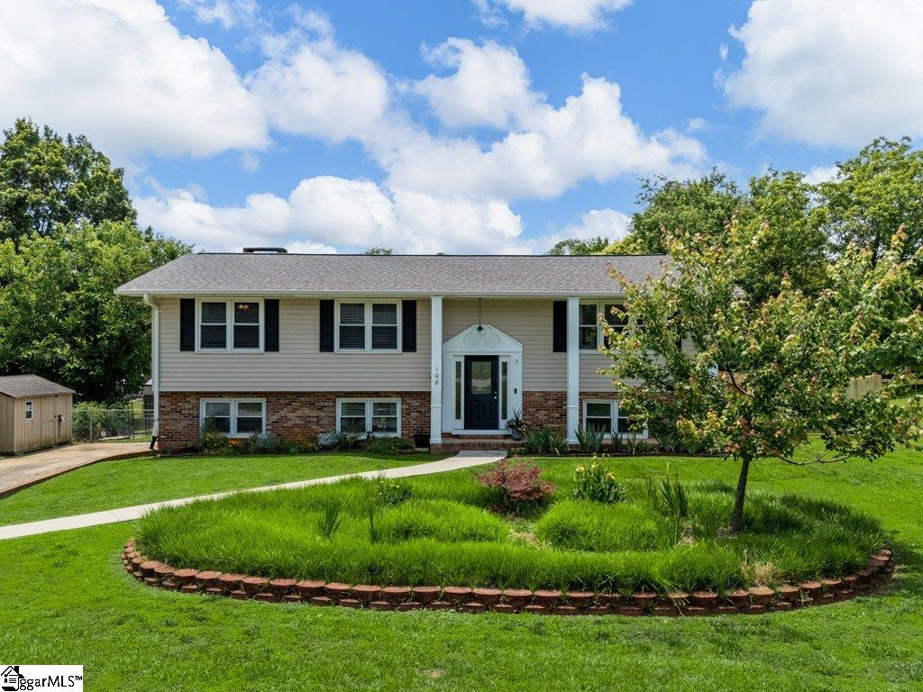 108 Wellington Drive