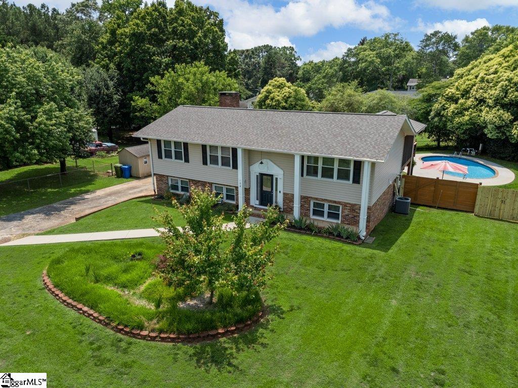 108 Wellington Drive