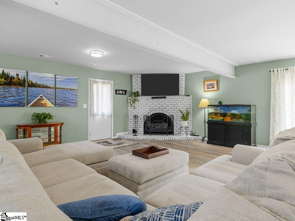 108 Wellington Drive