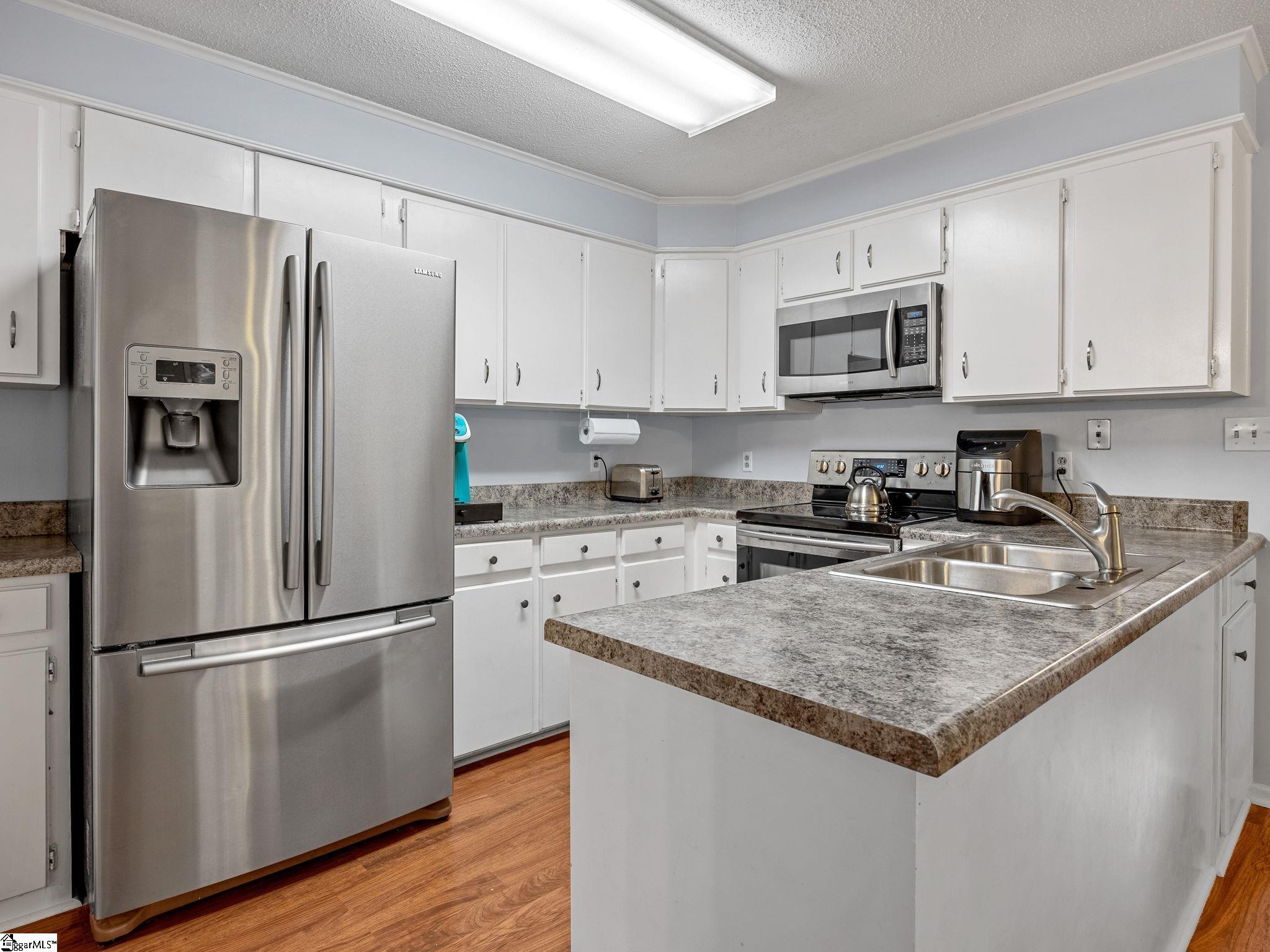 308 Round Ridge Road