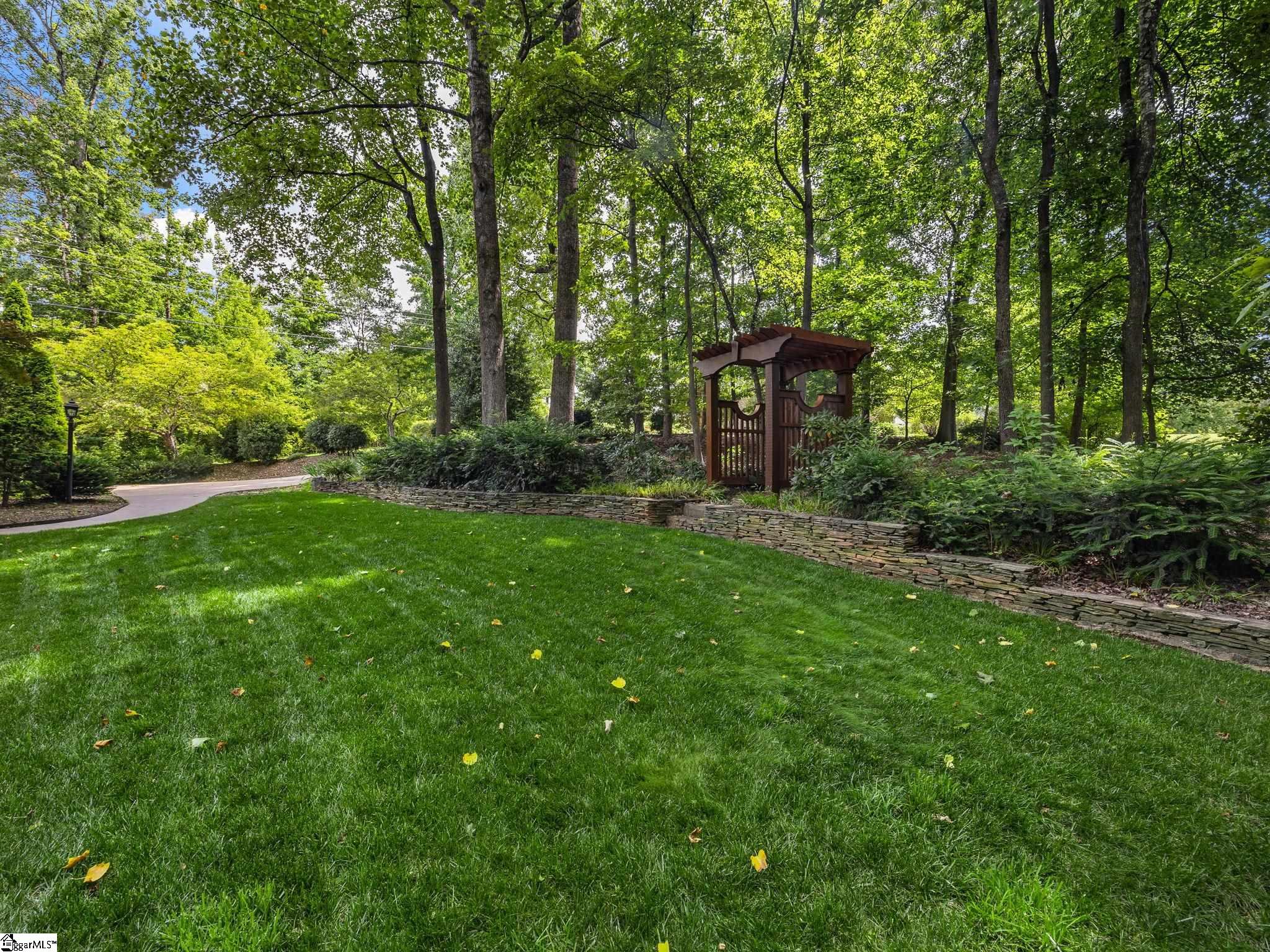 425 Summerton Place