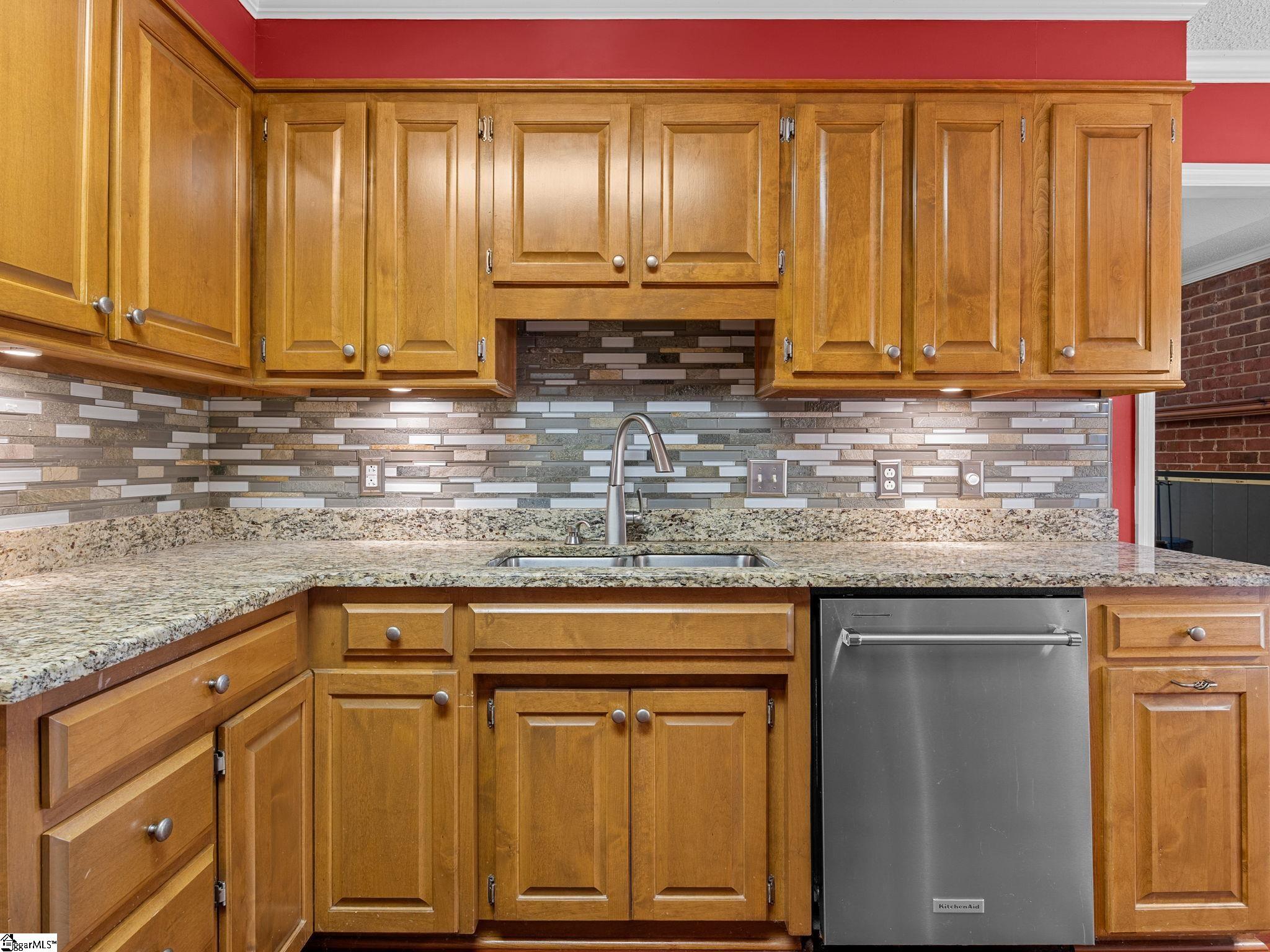 425 Summerton Place