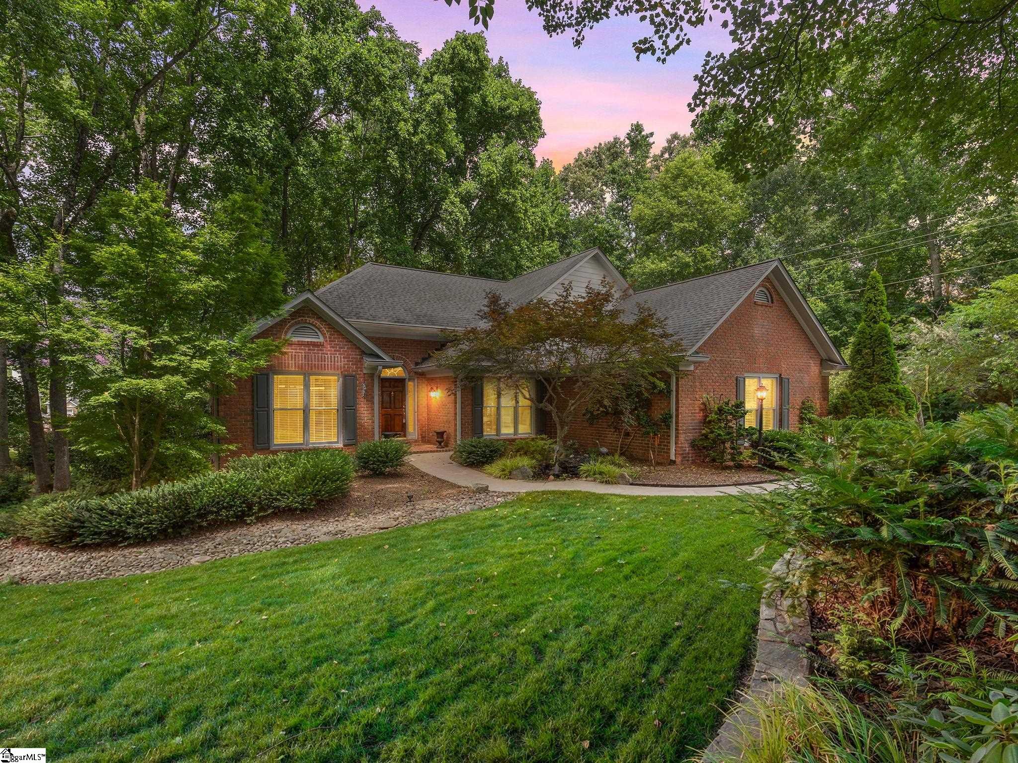 425 Summerton Place