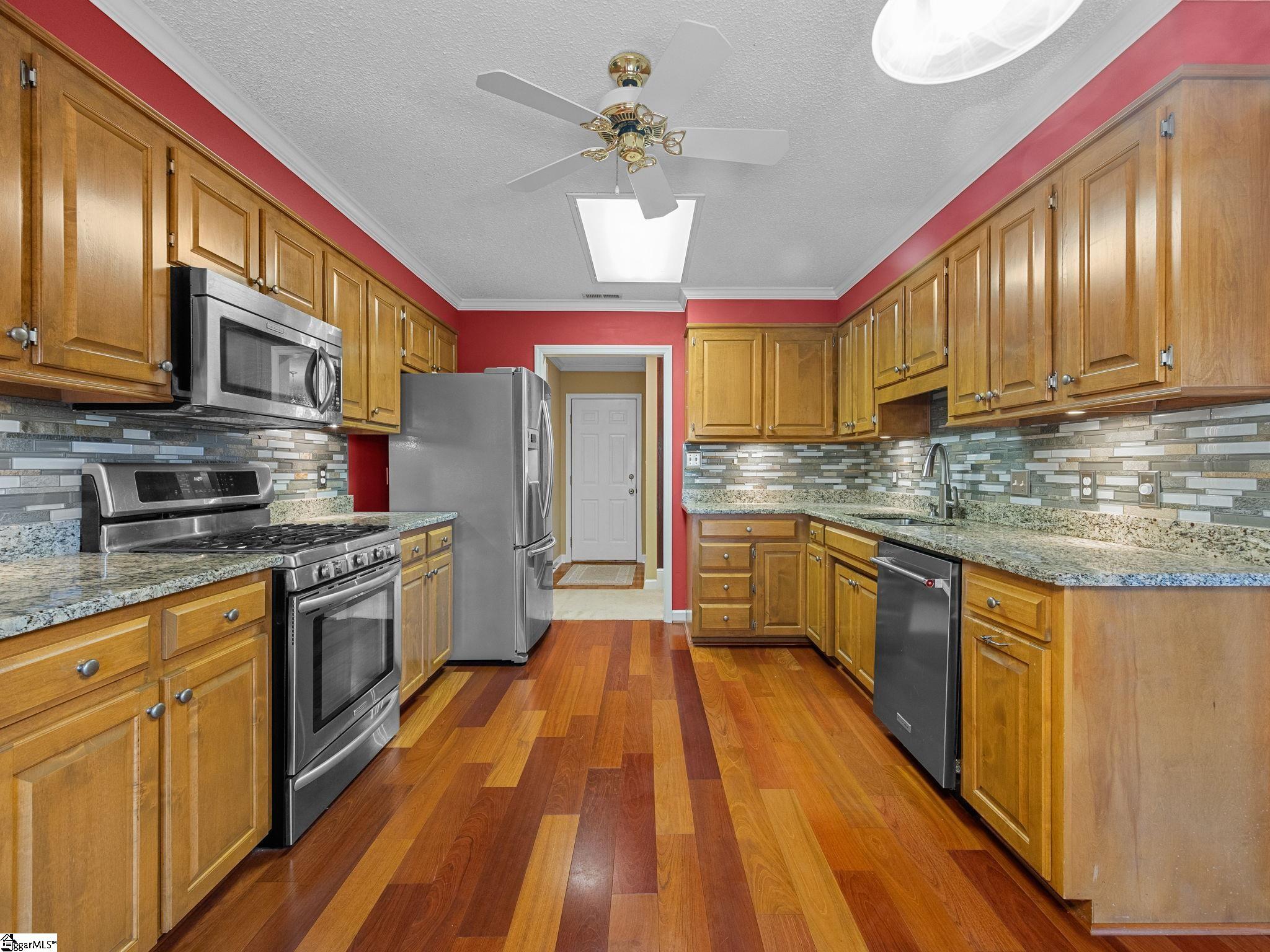 425 Summerton Place