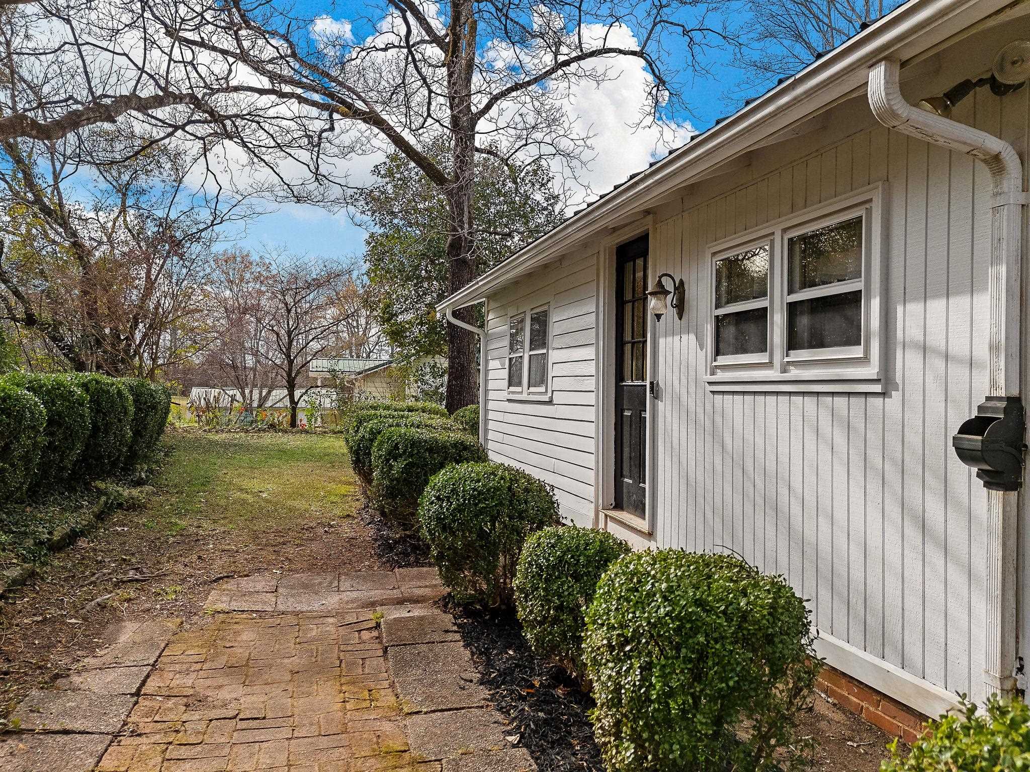 201 W Coleman Street