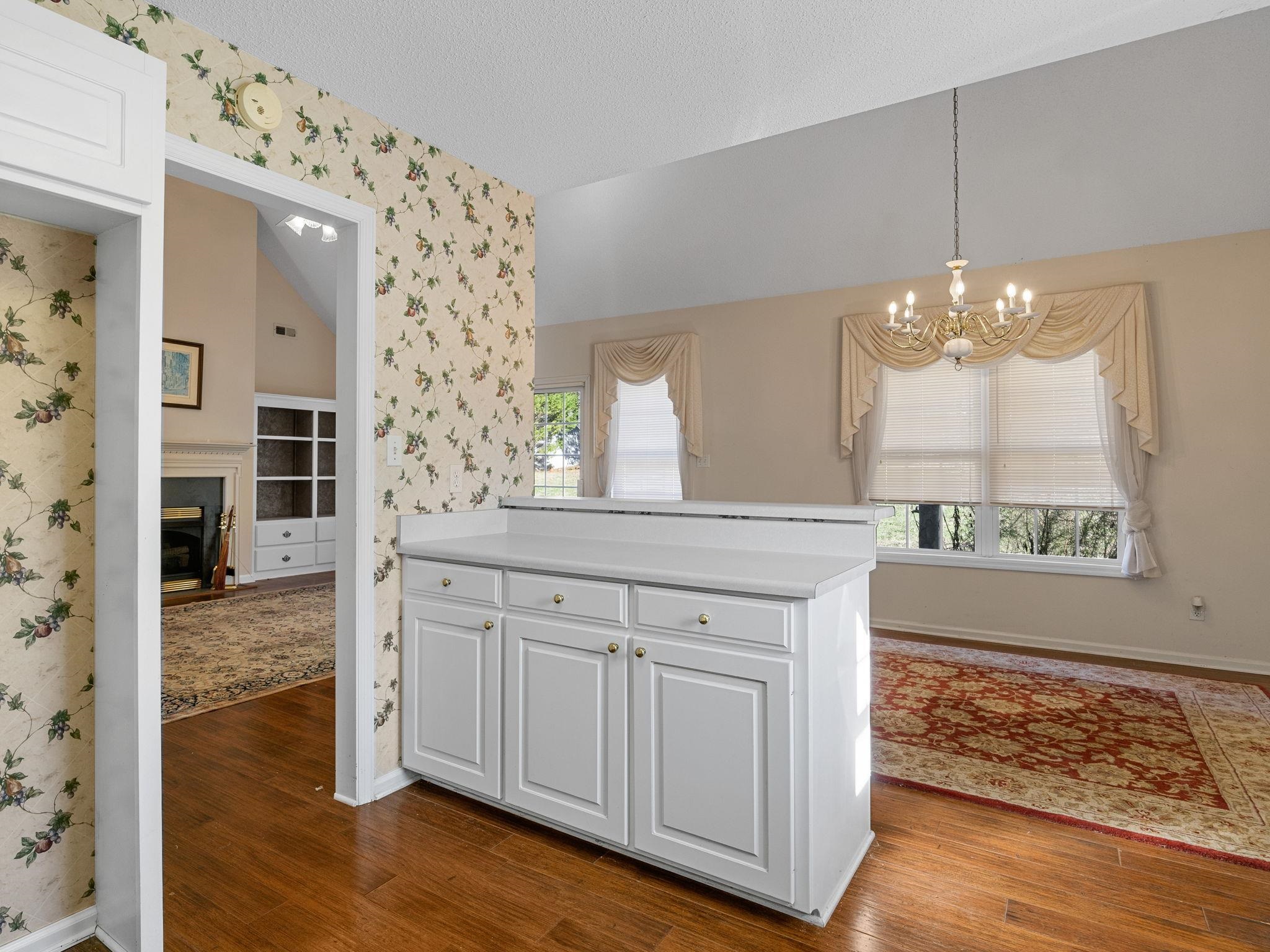 624 Gramercy Boulevard