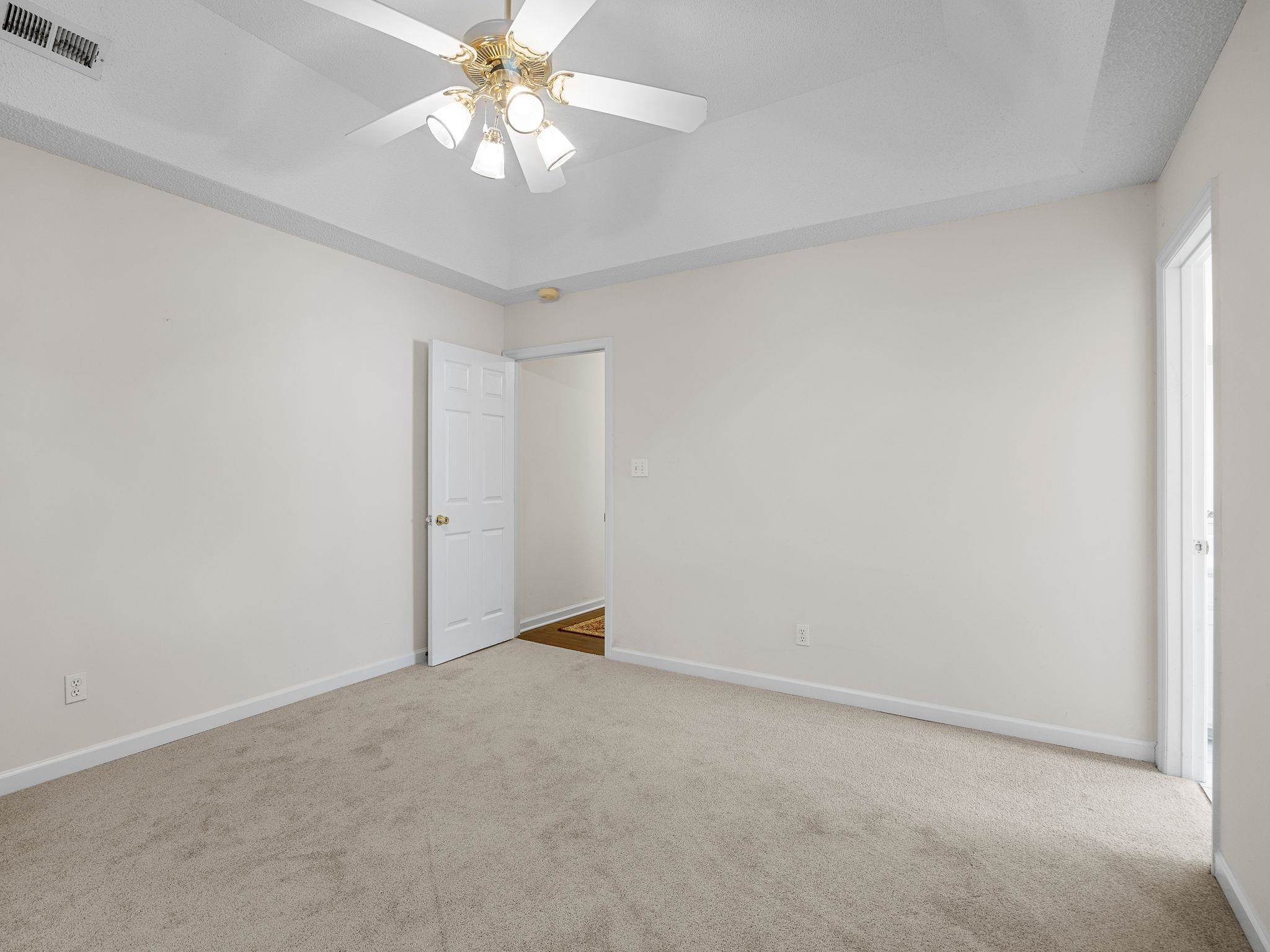 624 Gramercy Boulevard