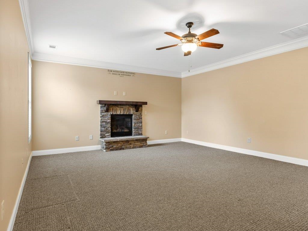 204 Harvest Wood Lane