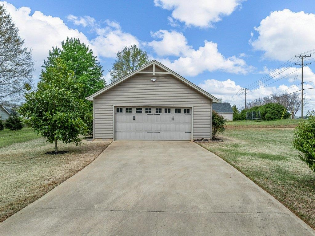 204 Harvest Wood Lane