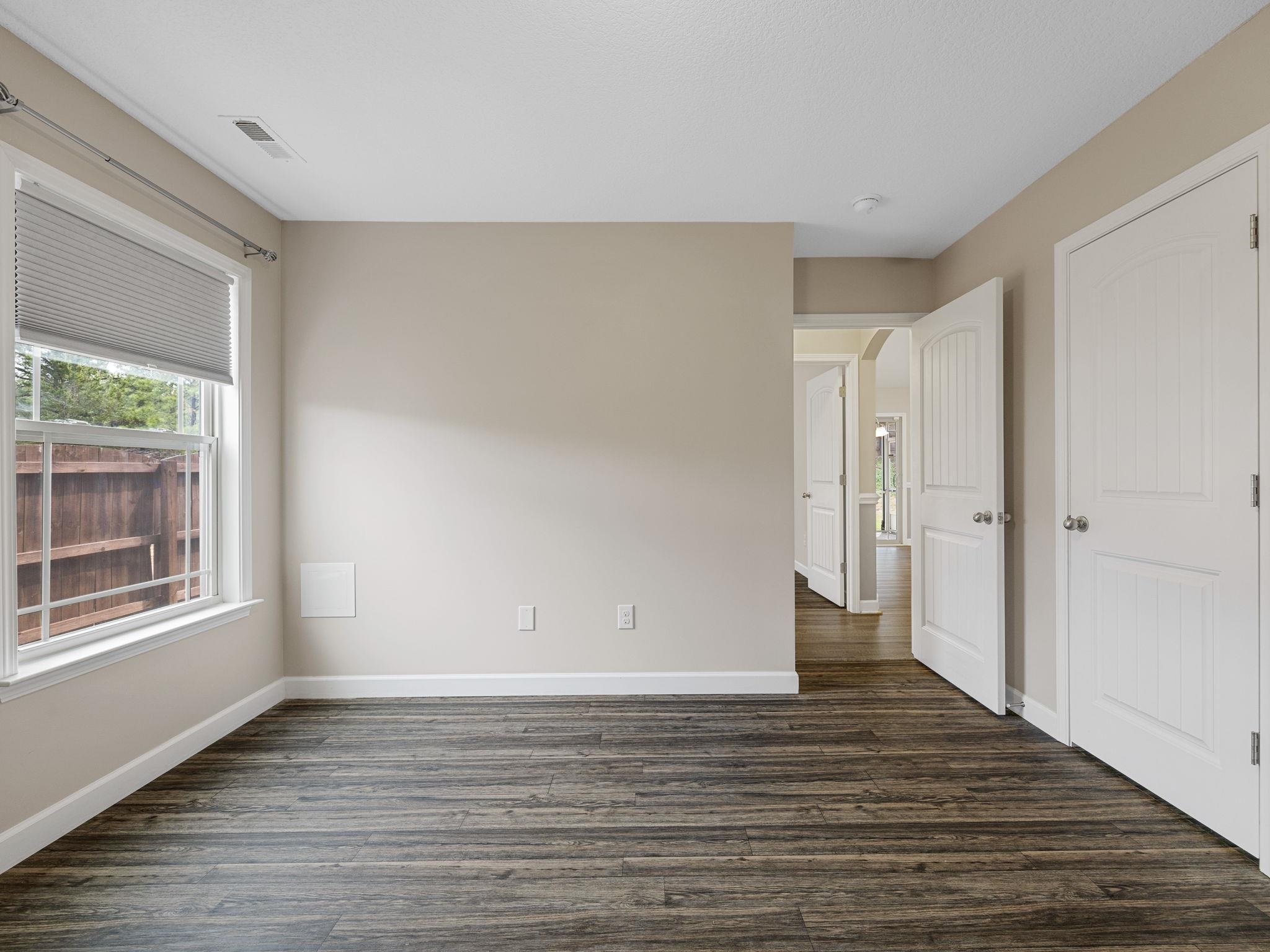 325 N Timm Creek Avenue