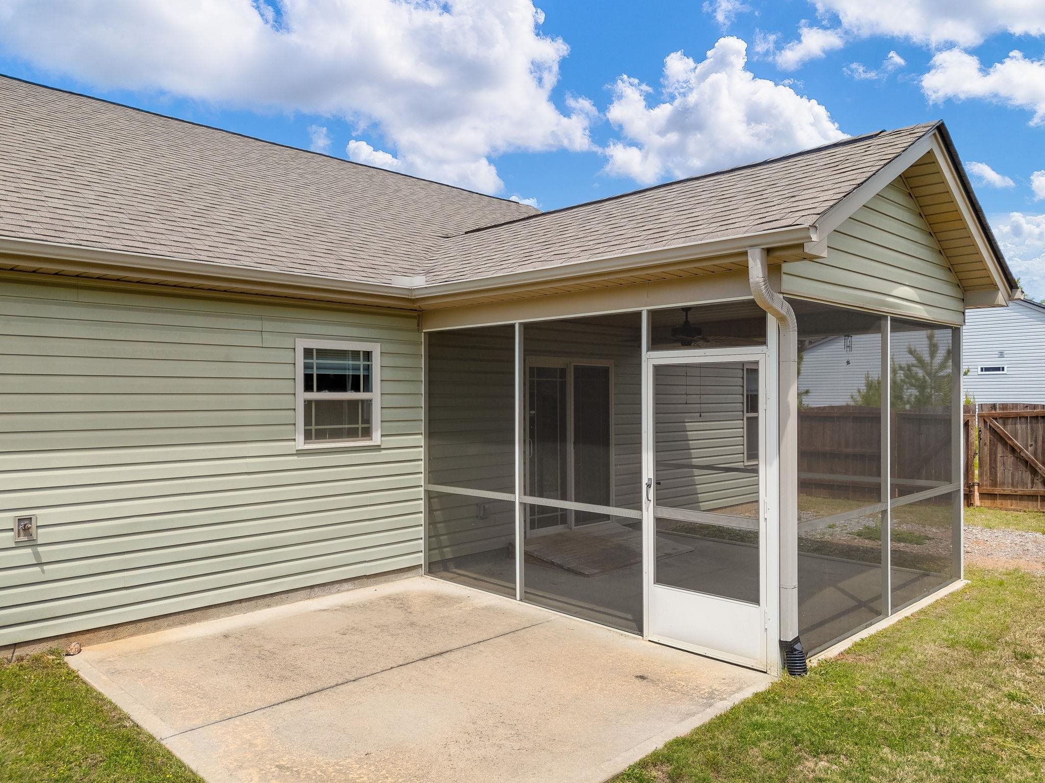 325 N Timm Creek Avenue