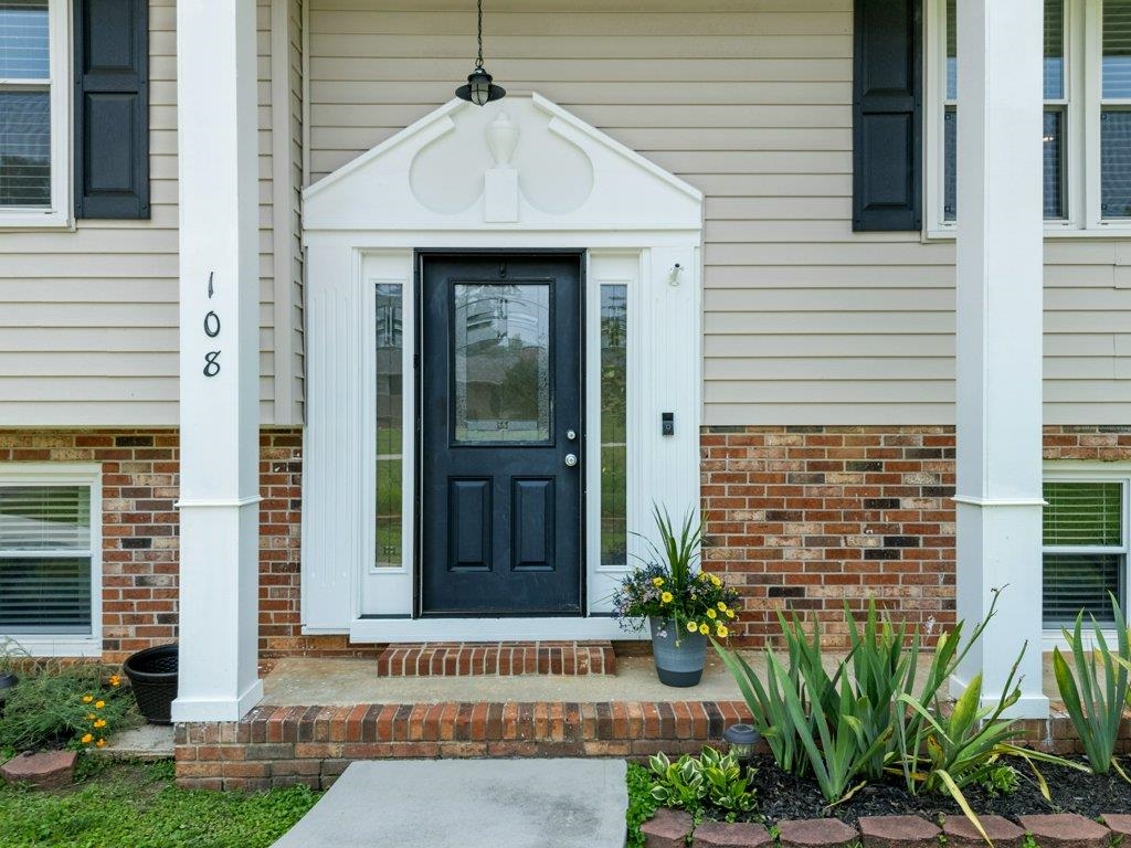 108 Wellington Drive