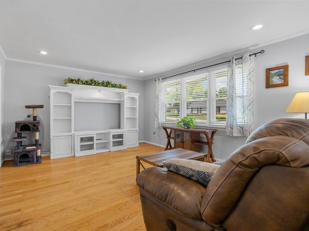 108 Wellington Drive