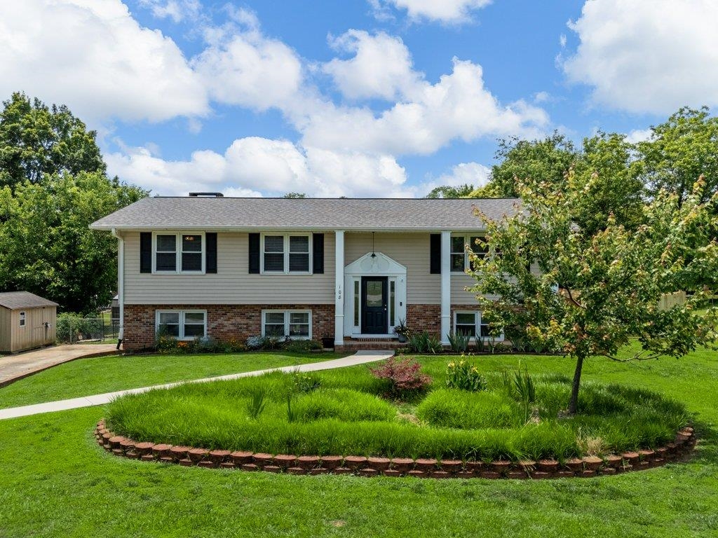 108 Wellington Drive