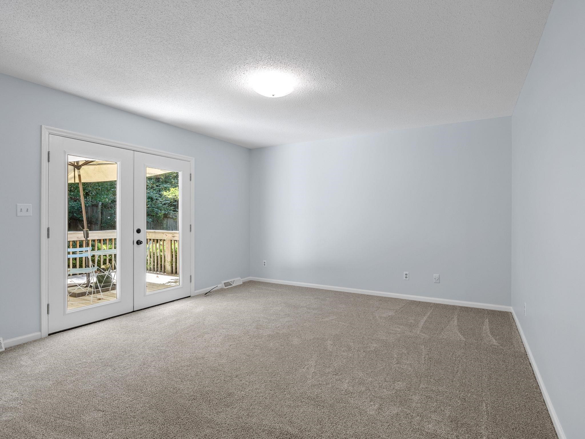 308 Round Ridge Road