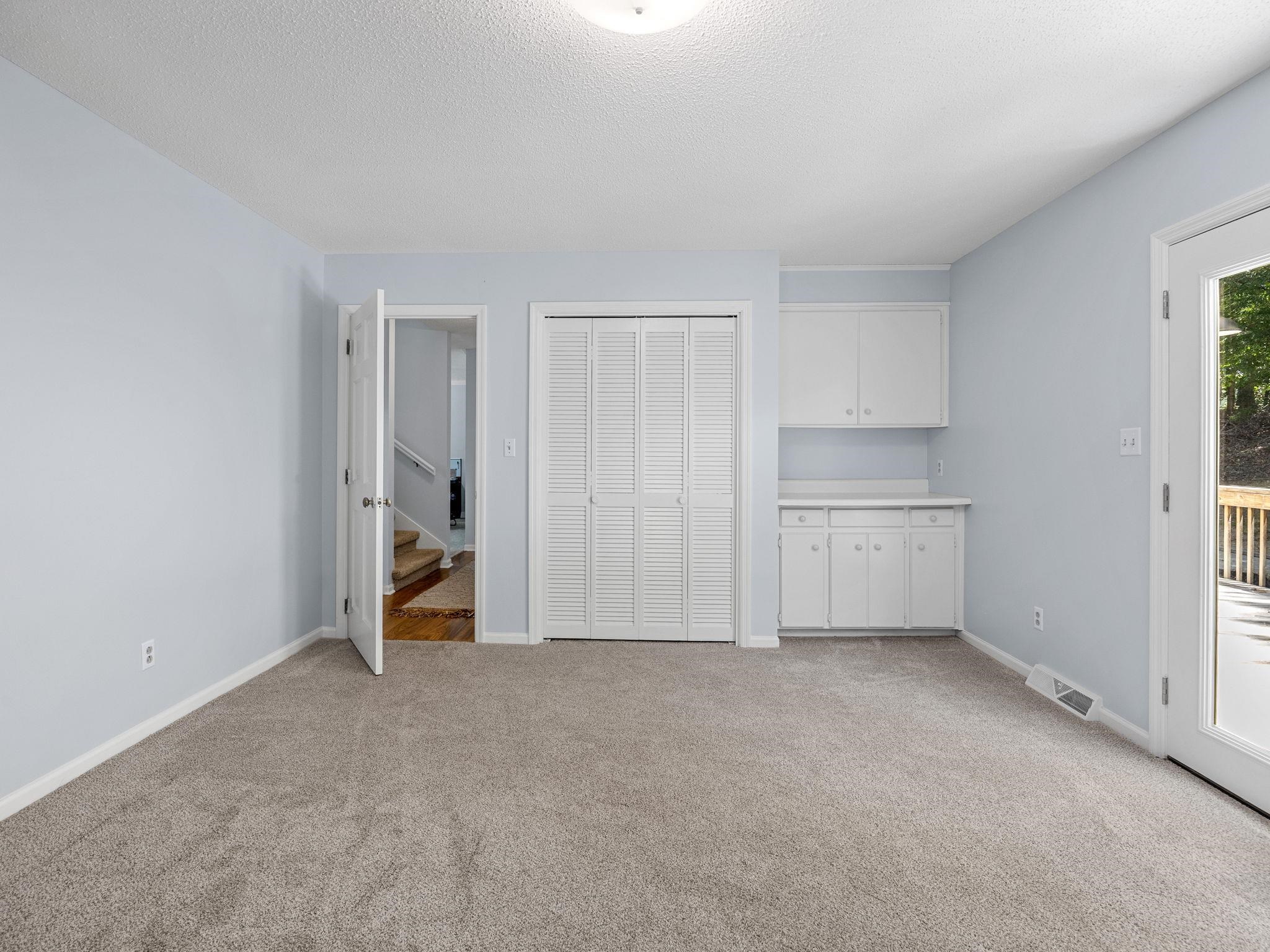 308 Round Ridge Road