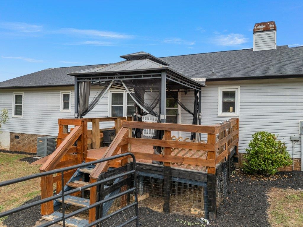 101 Springside Drive