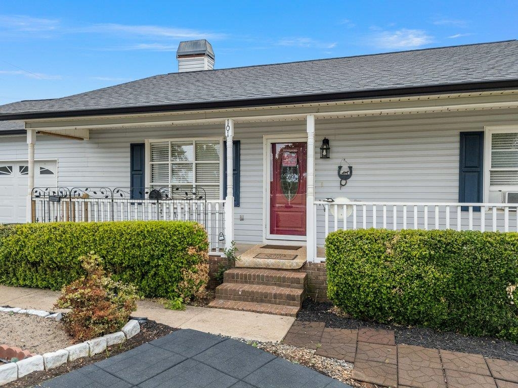 101 Springside Drive