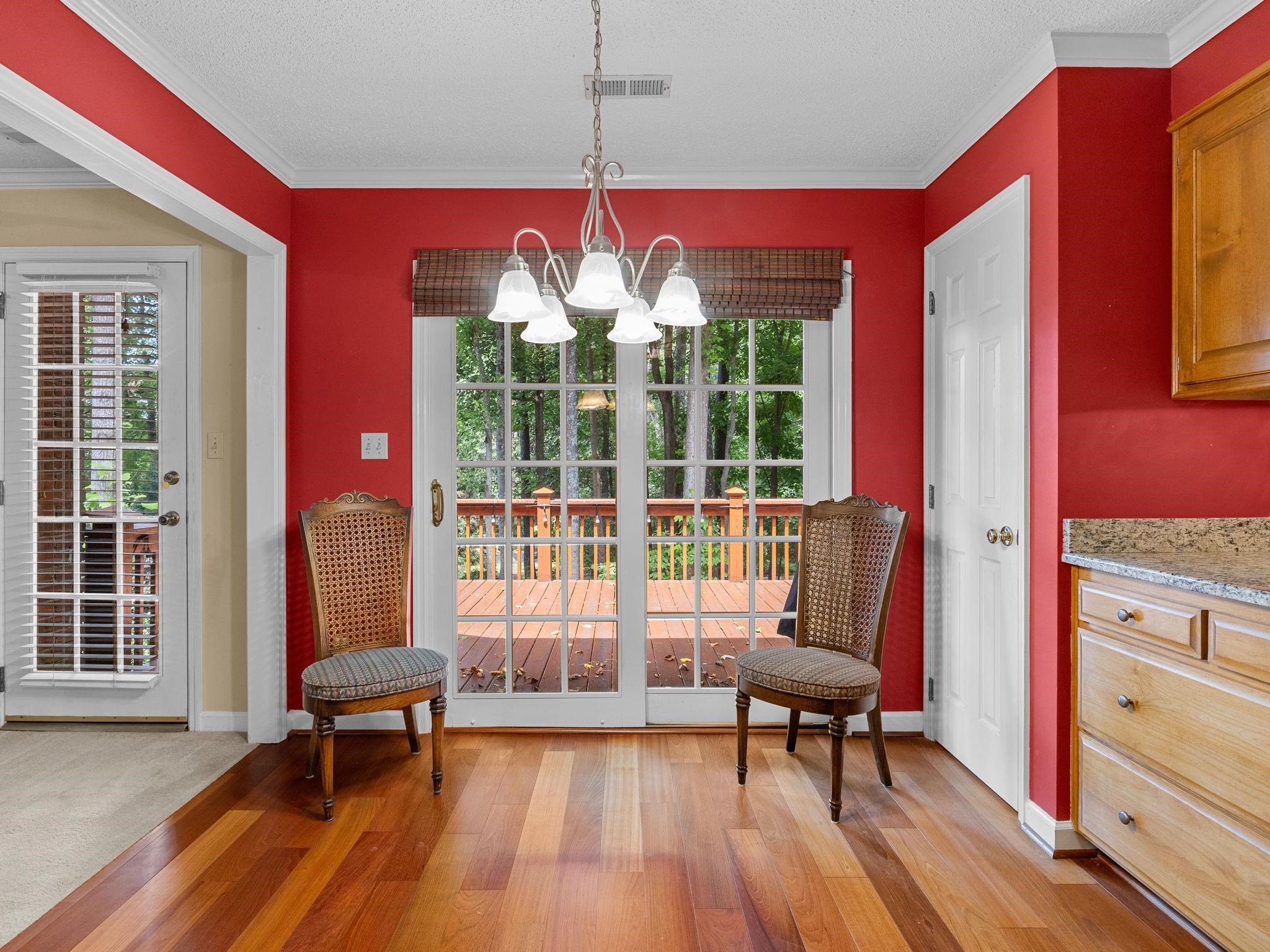 425 Summerton Place