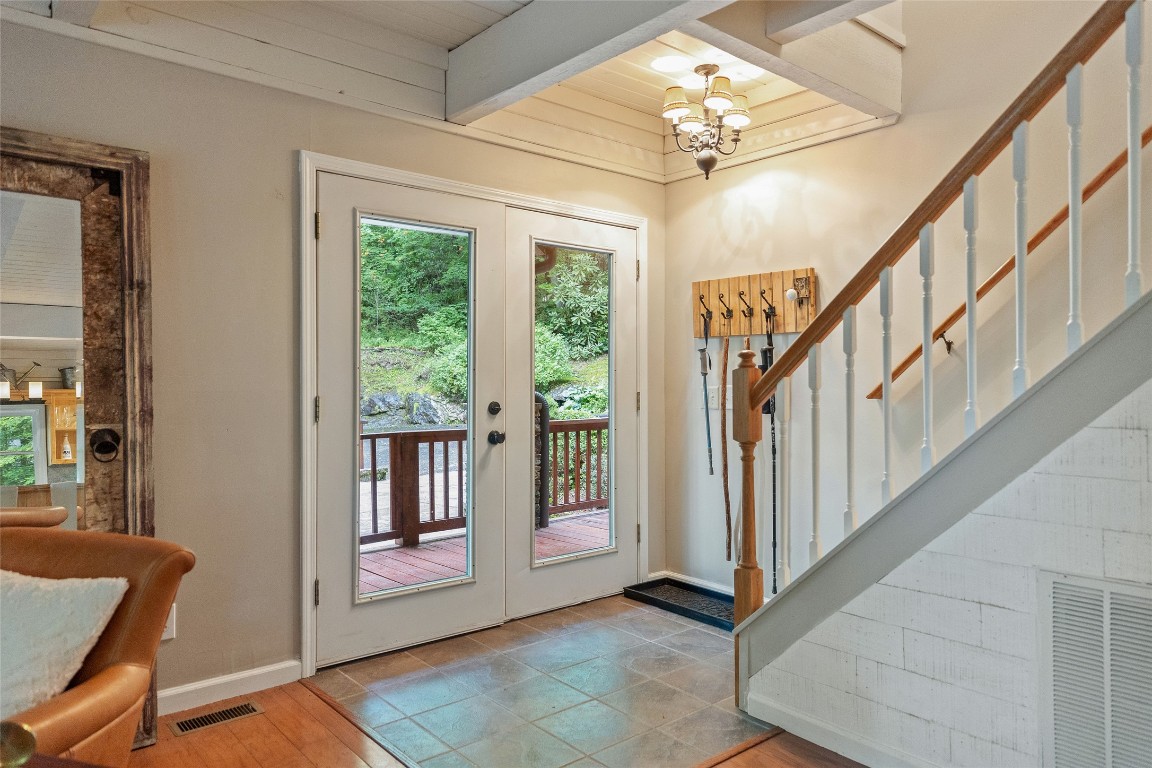 1100 Claire Lane Lane